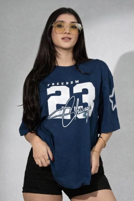 Chicago Oversized Tee for Women Freedom 23 graphic print