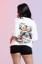 Iconic Looney Tunes Oversized T-Shirt for Women – Daffy Duck & Taz Streetwear Tee - Image 2